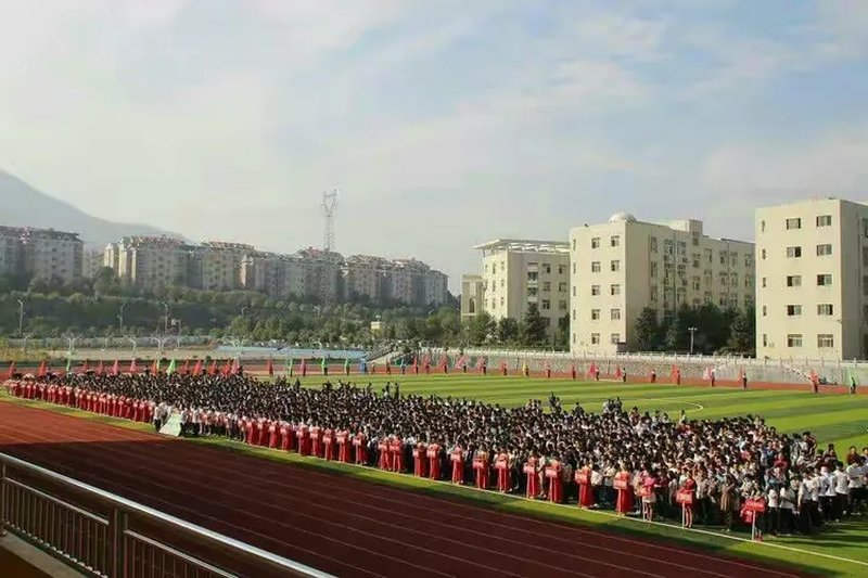 户外运动场_2